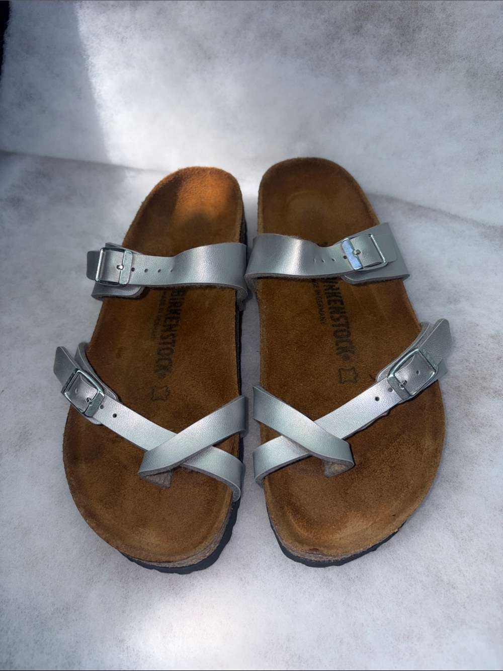 Birkenstock New without Box Mayari
Silver Birko-Flor Narrow Width